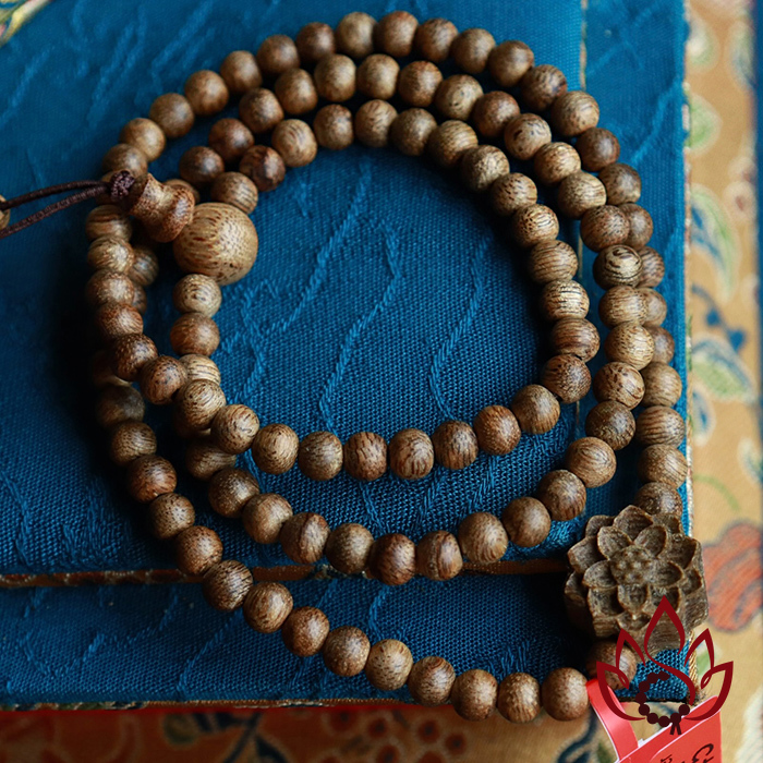 Vòng Trầm Hương 108 Hạt | 4 Ly | Trầm Tốc Kiến Tự Nhiên Lâu Năm